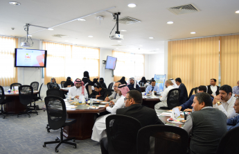 بالتعاون مع مركز الملك عبدالعزيز للحوار الوطني تنظم عمادة التطوير والجودة ورشة عمل بعنوان ( مهارات الحوار في بيئة العمل )