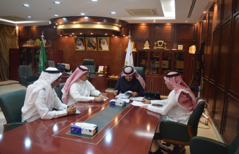 His Excellency, the University Rector, receives the PSAU's Self-Study Report (SSRI)